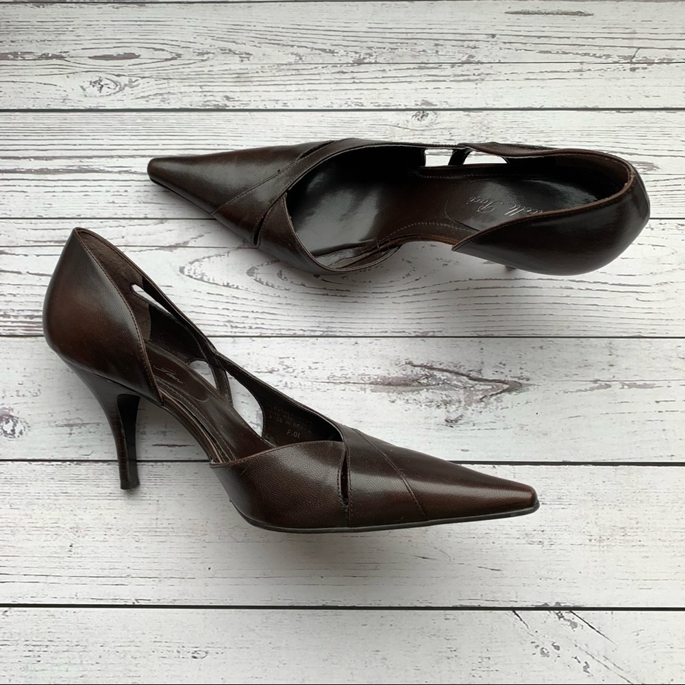 MARCELLO PACI brown leather pointed toe heels in size 9